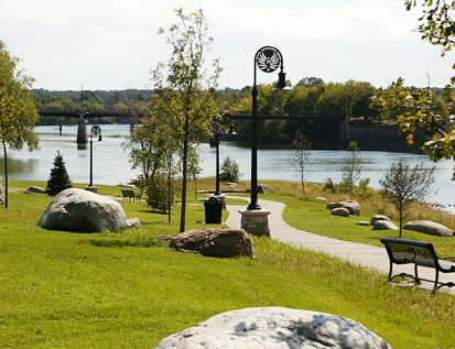 Eau  Claire Park