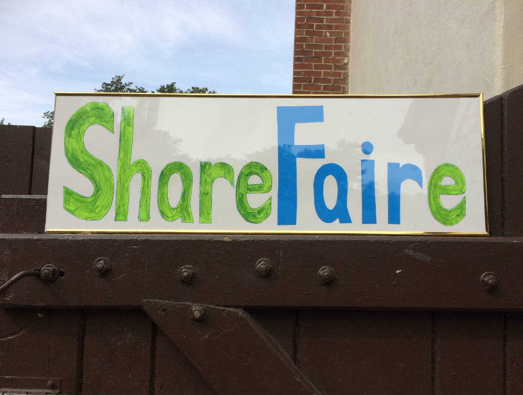 Share Faire Sign