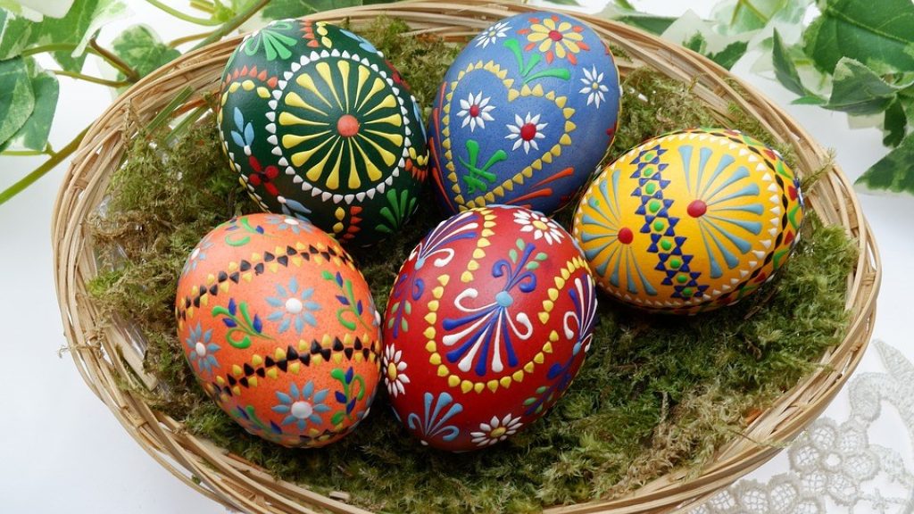 New Dream Batik Easter Eggs Layers Of Color And Symbolism